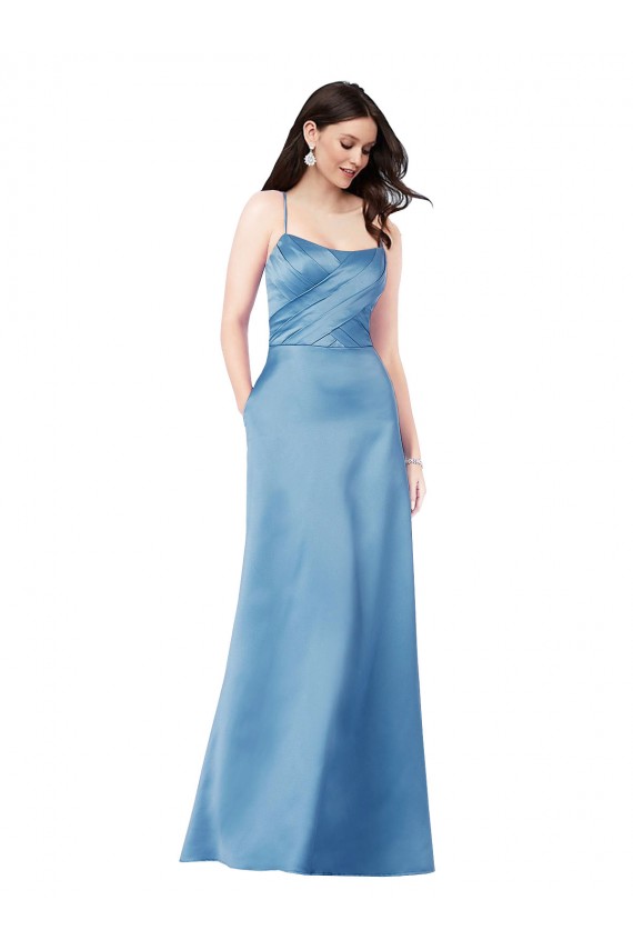 Azul Celeste Decote Quadrado Sem Mangas Criss Cruz Bainha Vestidos de Madrinha / Vestidos de Noite / Vestidos de Festa Online