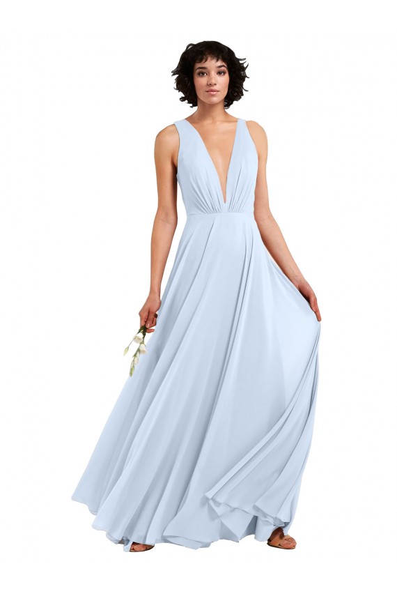 Azul Céu Claro Decote V Sem Mangas Linha A Vestidos de Madrinha / Vestidos Formais Online