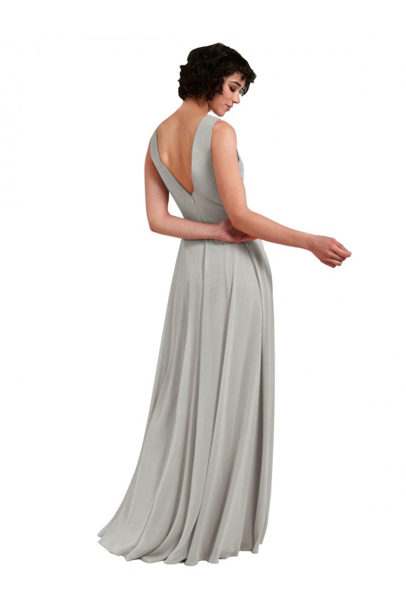 Azul Céu Claro Decote V Sem Mangas Linha A Vestidos de Madrinha / Vestidos Formais Online