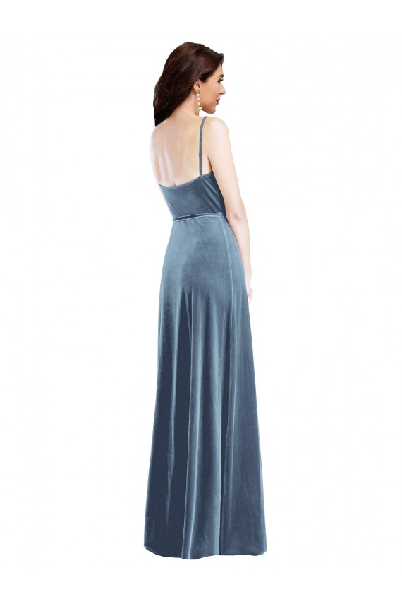 Azul Empoeirado Amor Sem Mangas Lombar Linha A Vestidos de Madrinha / Vestidos de Festa Online