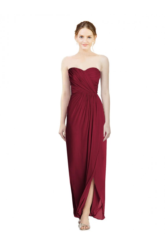 Borgonha Amor Sem Mangas Bainha Vestidos de Madrinha Online
