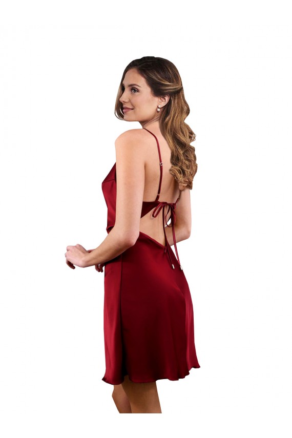 Borgonha Decote Capuz Sem Mangas Criss Cruz Bainha Vestidos de Madrinha / Vestidos de Noite / Vestidos de Festa Online