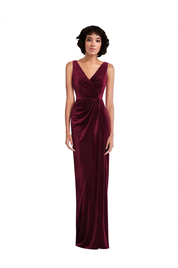 Borgonha Decote V Sem Mangas Bainha Vestidos de Madrinha / Vestidos de Festa Online