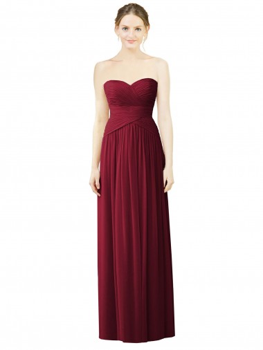 Borgonha Amor Sem Mangas Linha A Vestido de Noite / Vestidos de Madrinha Online