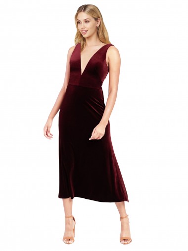 Borgonha Decote V Sem Mangas Costas em V Linha A Vestidos de Madrinha / Vestidos de Festa / Vestidos de Cocktail / Vestidos de Homecoming Online