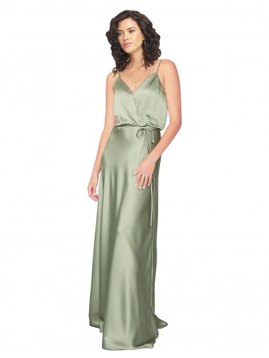 Fumo Verde Decote V Sem Mangas Costas em V Linha A Vestidos de Madrinha / Vestidos de Noite Online