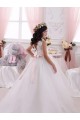 Marfim Barco Sem Mangas Costas em V Vestido de Baile Longo Vestidos para Meninas de Flores Online