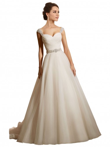Marfim Amor Sem Mangas Vestido de Baile Vestidos de Noiva Online