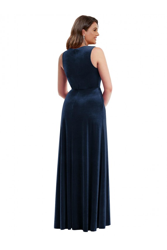 Marinha Negra Decote V Sem Mangas Bainha Vestidos de Madrinha / Vestidos de Noite / Vestidos de Festa Online