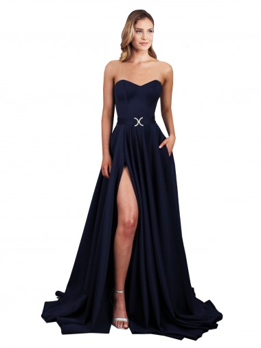 Marinha Negra Decote Alto Sem Mangas Lombar Linha A Vestidos de Madrinha / Vestidos de Noite / Vestidos de Festa Online