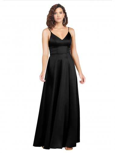 Preto Decote V Sem Mangas Costas em V Linha A Vestidos de Madrinha / Vestidos de Noite / Vestidos de Festa Online