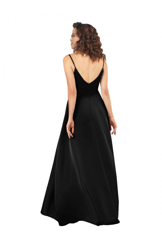 Preto Decote V Sem Mangas Costas em V Linha A Cetim Sedoso Longo Vestidos de Madrinha / Vestidos de Noite / Vestidos de Festa Online