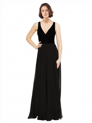 Preto Decote V Sem Mangas Costas em V Linha A Longo Vestidos de Madrinha / Vestidos de Festa Online