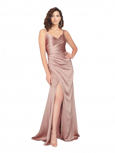 Rosa Empoeirado Decote V Sem Mangas Costas em V Bainha Vestidos de Madrinha / Vestidos de Noite / Vestidos de Festa Online