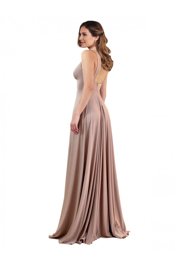 Rosa Empoeirado Decote V Sem Mangas Lombar Linha A Vestidos de Madrinha / Vestidos de Noite / Vestidos de Festa Online