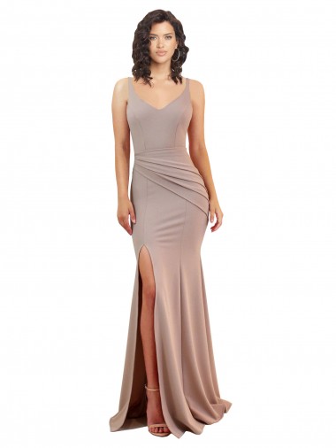 Rosa Empoeirado Decote V Sem Mangas Lombar Sereia Longo Vestidos de Madrinha / Vestidos de Noite / Vestidos de Festa Online