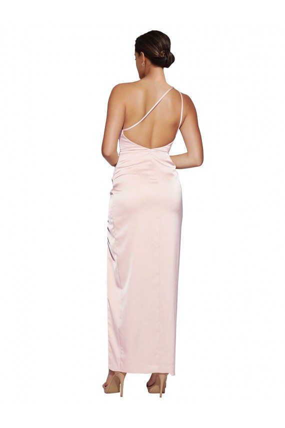 Rosa Um Ombro Sem Mangas Lombar Linha A Vestidos de Madrinha / Vestidos de Festa Online
