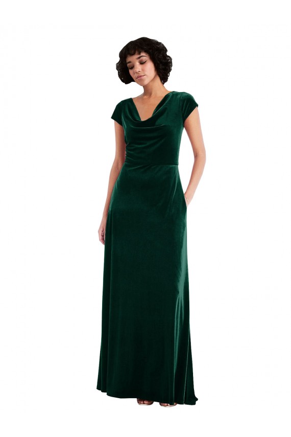 Verde Escuro Decote Capuz Mangas Curtas Linha A Vestidos de Madrinha / Vestidos de Festa Online