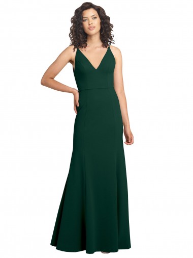 Verde Meia-Noite Decote V Sem Mangas Costas em V Linha A Longo Vestidos de Madrinha / Vestidos de Noite / Vestidos de Festa Online