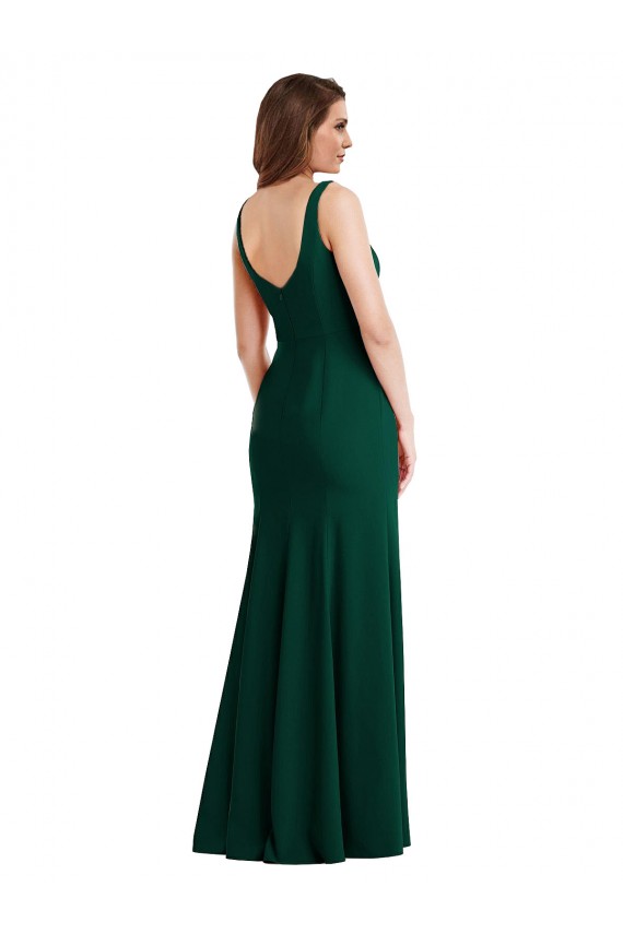 Verde Meia-Noite Decote Quadrado Sem Mangas Trombeta Vestidos de Madrinha / Vestidos de Festa Online